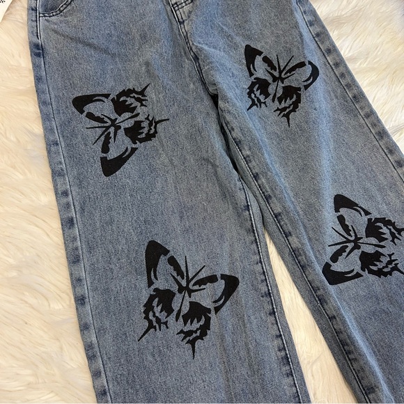 NEW Butterfly Print High Rise Blue Gray Jeans Size Medium - Picture 2 of 6